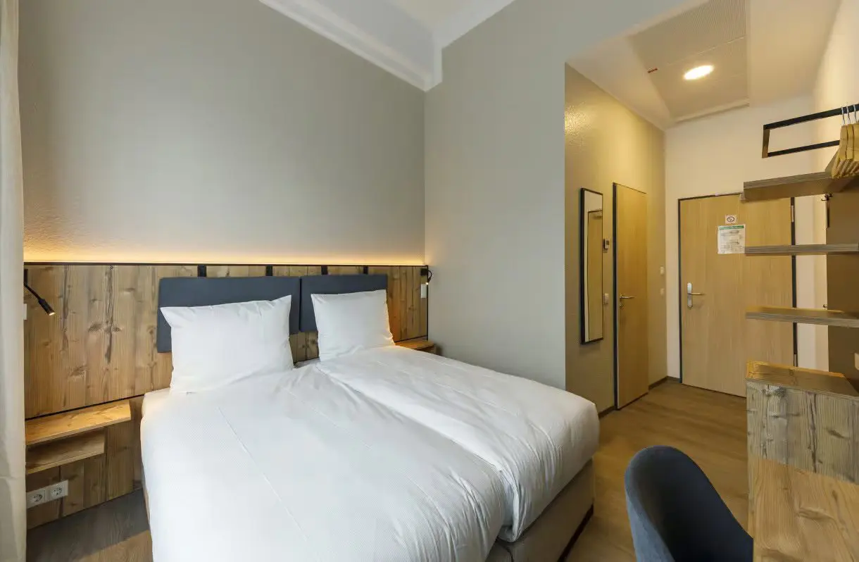 Doppelzimmer im KEDI Hotel Rhede (Ems)